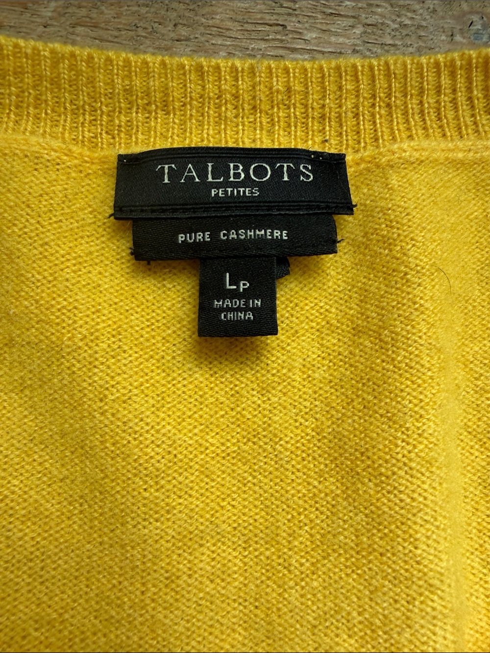 Talbots Cashmere Crewneck Sweater - Picture 3 of 3